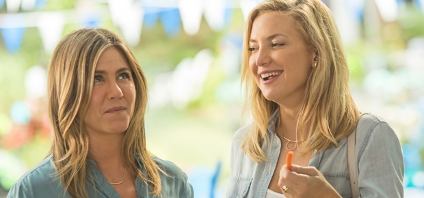 Jennifer Aniston and Kate Hudson in Mother's Day. (Open Road Films)