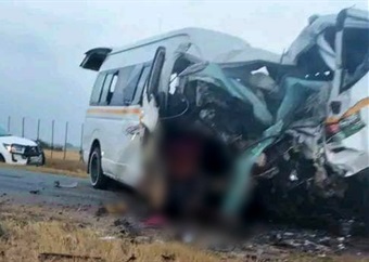 UPDATE | 13 killed in Limpopo horror crash between truck and taxi transporting teachers