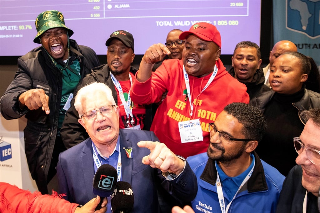 DA triumphs, ANC slumps, PA surges: Winde's party to rule Western Cape for another five years | News24