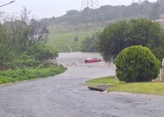 Eastern Cape metro misses its deadline to move community, residents hit by flooding