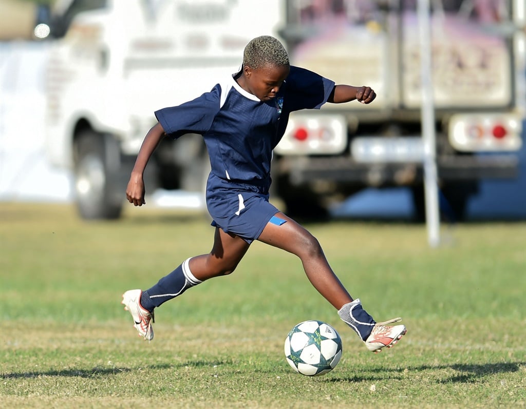 Aseza Hlela (Sunflower FC)