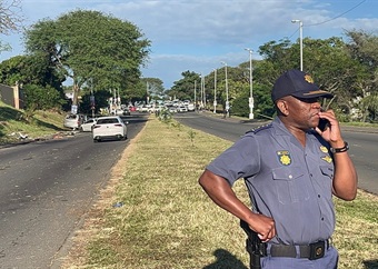 KZN robbery showdown: Police kill two suspects, injure one, hunt for at least 7 others