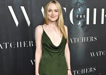 Dakota Fanning on receiving a birthday gift from Tom Cruise every year