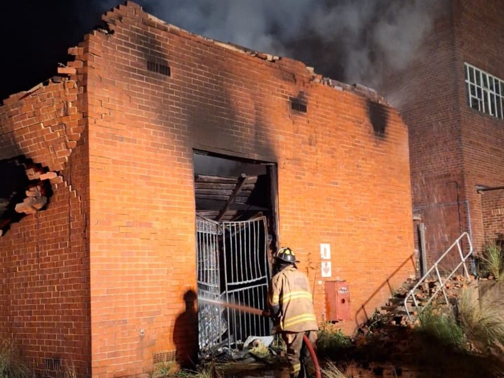 A fire broke out at an old and decommissioned power station, leaving scores of Pretoria residents without electricity. (Supplied/Tshwane EMS)