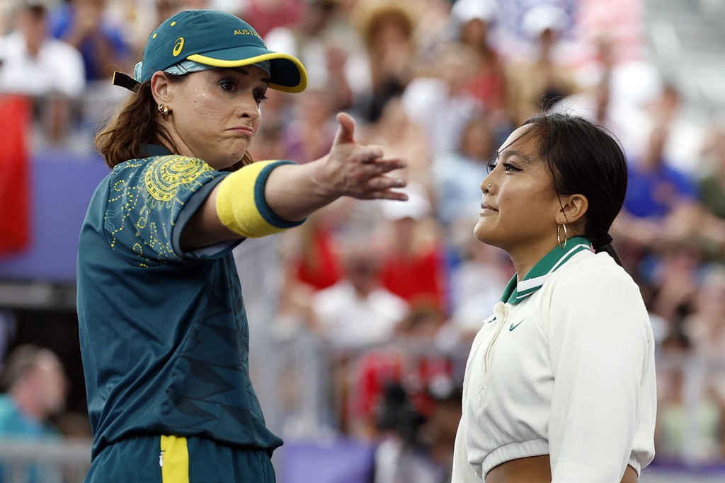 Australia's Rachael Gunn (L), known as Raygun gest