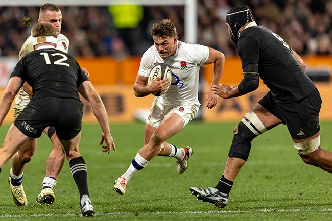 England fullback Furbank ruled out of second All Blacks Test