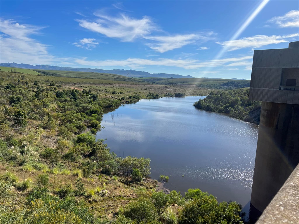 News24 | No relaxed water restrictions for Nelson Mandela Bay as Eastern Cape floods fill all but one dam