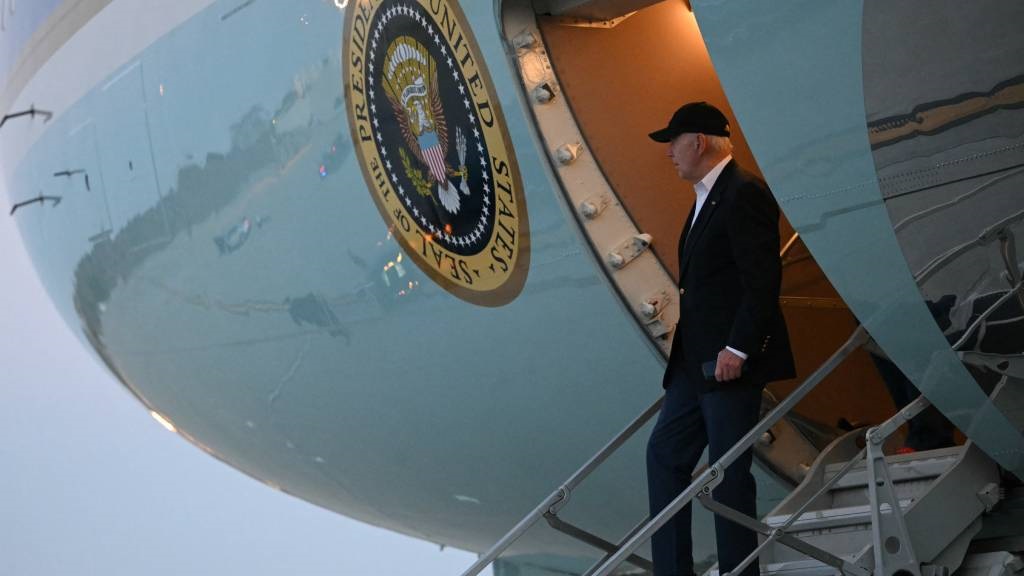 US President Joe Biden steps off Air Force One upo