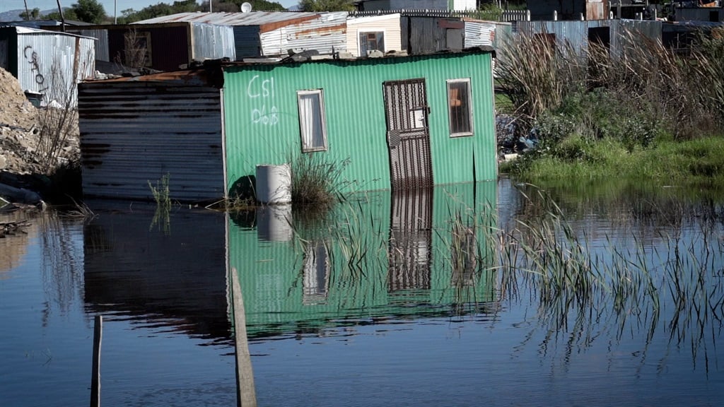 News24 | WATCH | Why Cape Town residents were disappointed after Cogta minister's inspection of flooded areas