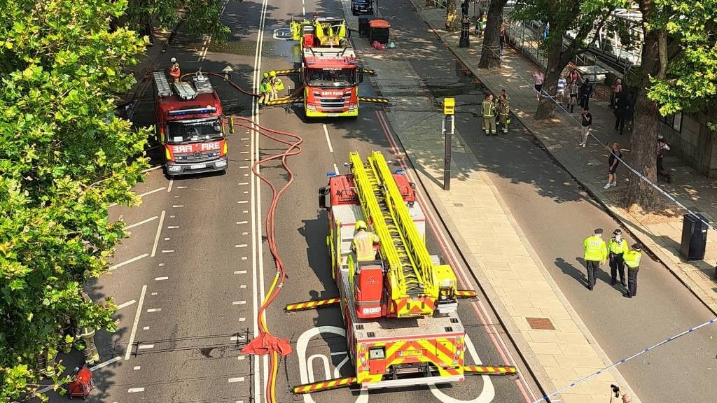 Around 100 firefighters tackled a large blaze at L