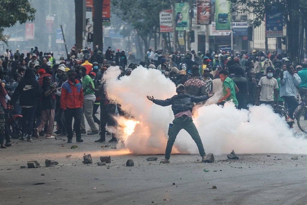 News24 | Kenya court suspends protest ban; government appeals for an end