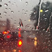  Damaging winds, rain continue in Western Cape, fine, warm elsewhere