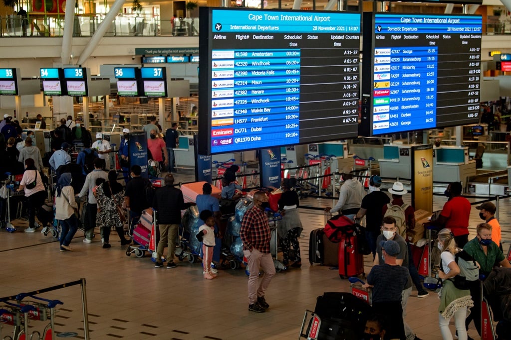 News24 | Power outage affecting runway lights, other services downs Cape Town International Airport flights