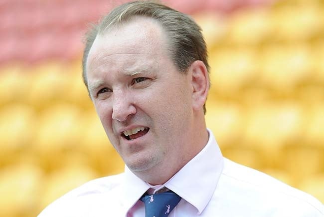 Australia s Robinson to run for rugby union s top job