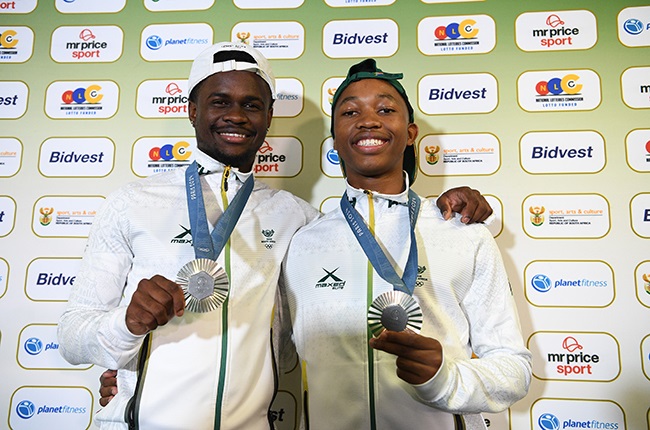 SA s Olympic sprinting heroes through to 100m final at U20 World Champs Van Rensburg medals