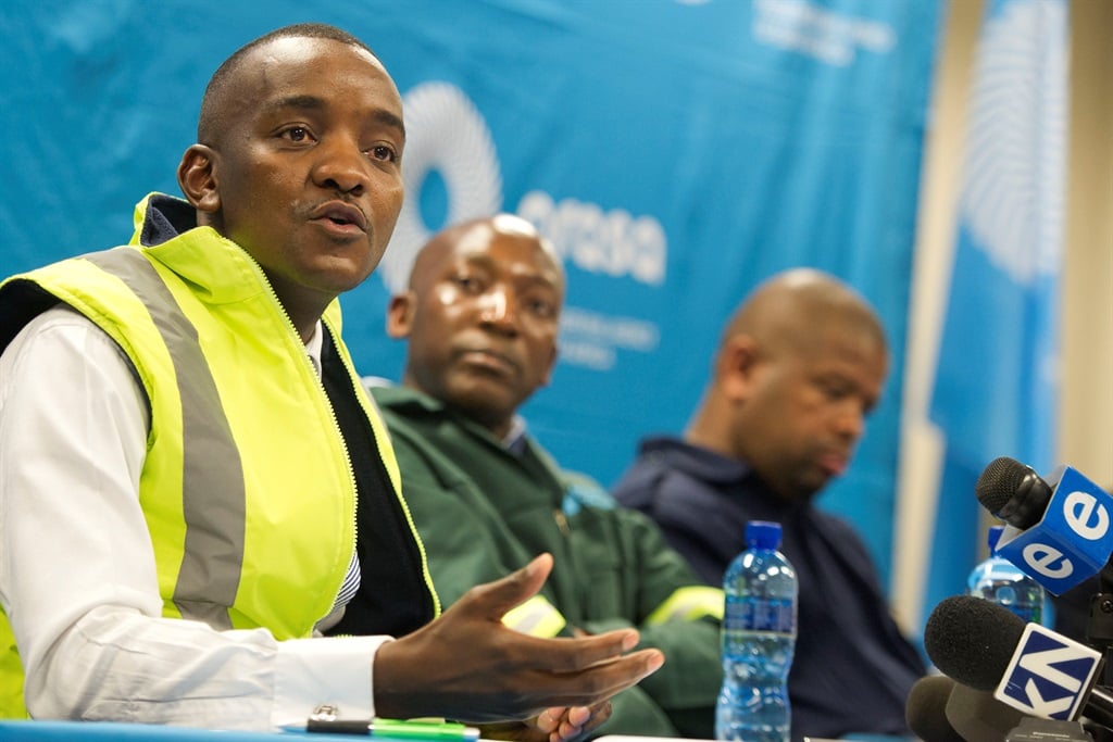 Daniel Mthimkhulu with former Prasa executives Mosenngwa Mofi and Lucky Montana during a media briefing on July 6, 2015 in Pretoria, South Africa. (Gallo Images / Beeld / Deaan Vivier)