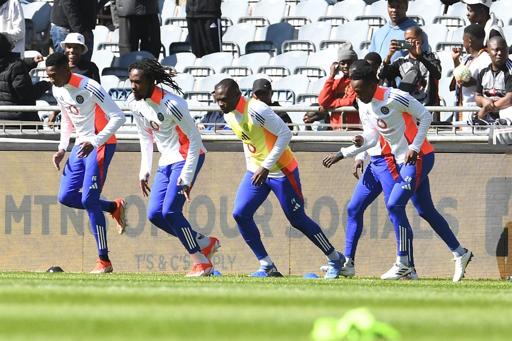 JOHANNESBURG, SOUTH AFRICA - AUGUST 31:  Orlando Pirates players during the MTN8, Semi Final, 2nd Leg match between Orlando Pirates and Cape Town City FC at Orlando Stadium on August 31, 2024 in Johannesburg, South Africa. (Photo by Lefty Shivambu/Gallo Images)