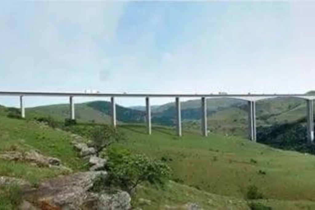 The Eastern Cape government government has called for the deployment of soldiers to infrastructural projects in the Wild Coast including Mtentu Bridge.