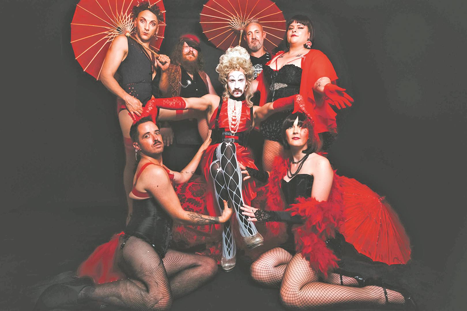 Cabinet of Fearrositeas helps South African burlesque cross the