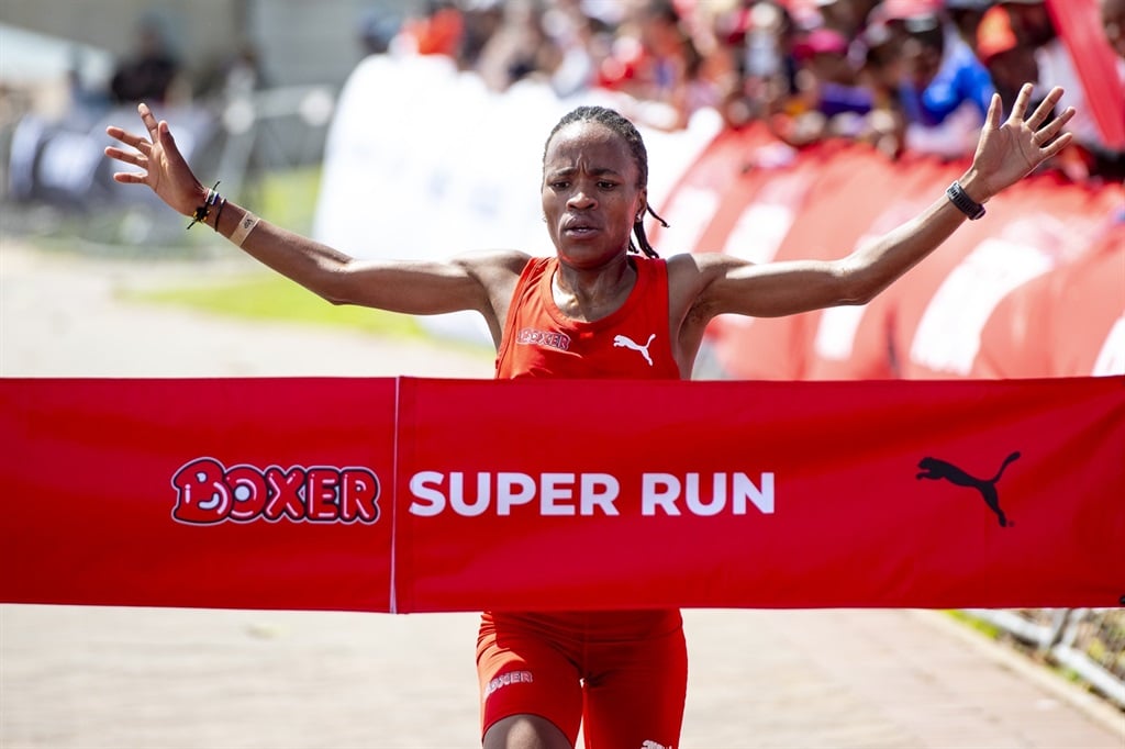 Citypress | Caster Semenya dusts off her running shoes, to run on Sunday