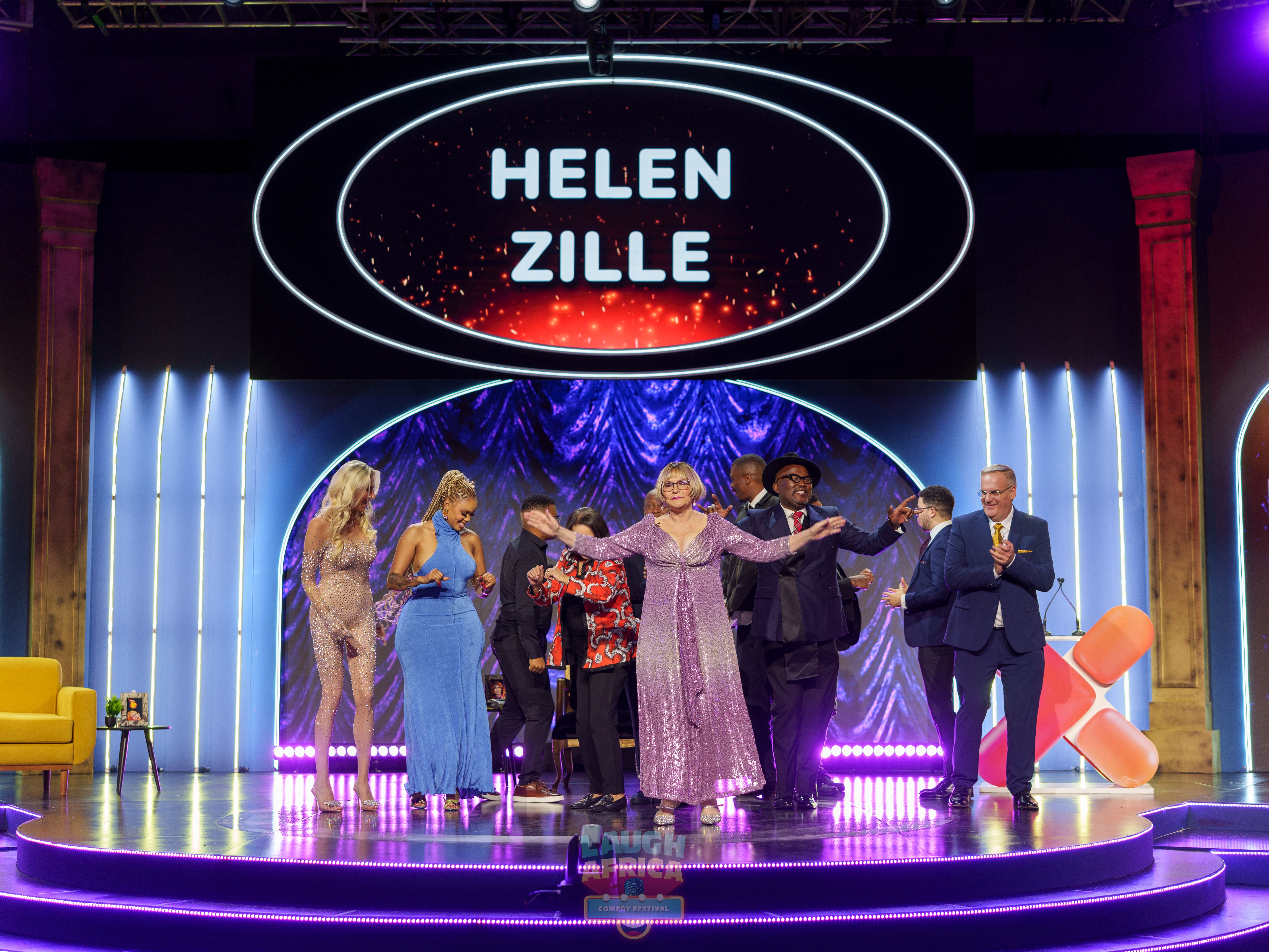 REVIEW | Helen Zille mops the floor with her roast panellists | News24