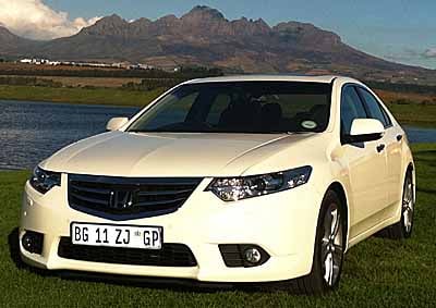 ACCORD IN THE CAPE: Honda SA launched the 2011 Accord range from the Asara wine estate in the Western Cape. <i>Images: LES STEPHENSON</i>