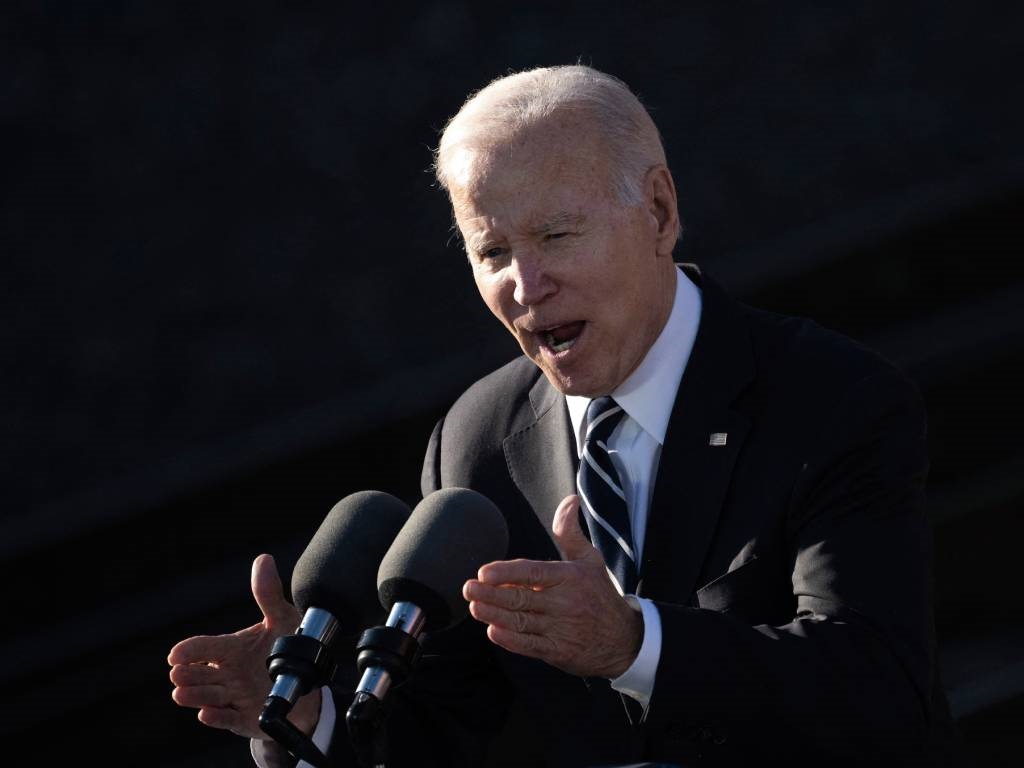 News24.com | 'No': Biden rejects F-16 fighter jets for Ukraine as Russia claims advances