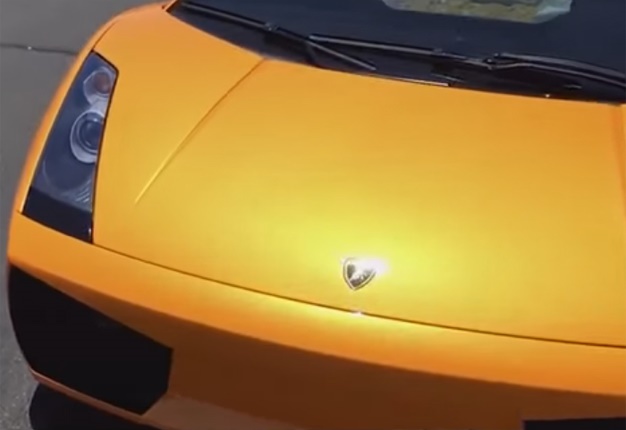 <B>IT'S GETTING HOT:</B> How do you explain the heat you're city is experiencing? Simple: bake cookies in your Lamborghini. <I>Image: YouTube</I>