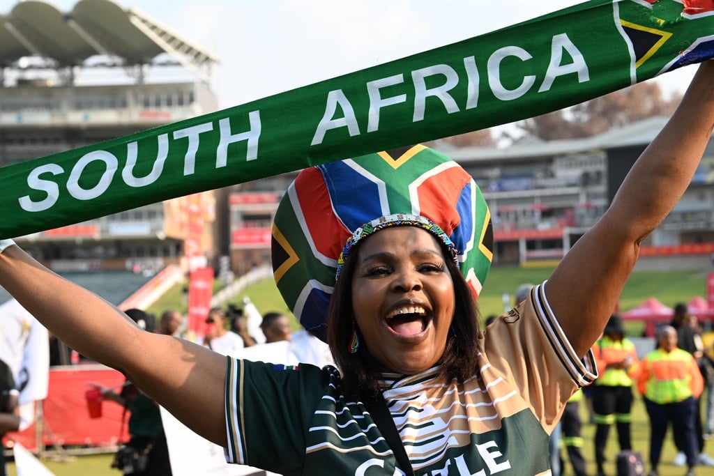 PICS: Bafana get a hero's send-off! | Daily Sun