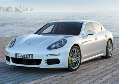 <B>ELECTRIC POWER FOR GOODWOOD:</B> Porsche will unveil the Panamera S E-Hybrid at the Festival of Speed this weekend. <i>Image: Newspress</i>