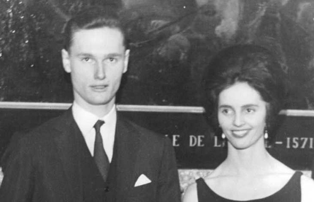 The Duke of Aranjuez with his sister Maria Teresa. (Facebook/S.A.R. Don Sixto Enrique de Borbón)