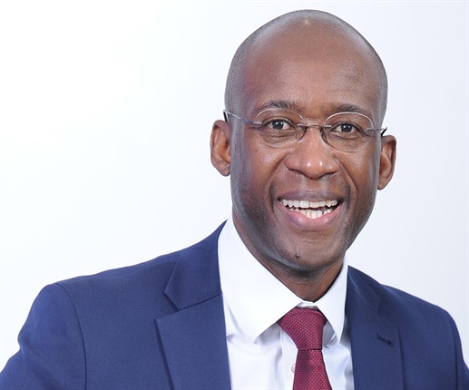 <p><strong>Santam appoints new CEO</strong></p><p>Tava Madzinga has been appointed as the new CEO of Santam, and will succeed Lize Lambrechts in the position from 1 July next year.</p><p>Madzinga joins Santam from Britam Holdings, a diversified investment business listed on the Nairobi Securities Exchange, where he was the group managing director.A qualified actuary, he worked at Old Mutual for 16 years. </p><p>He then joined Swiss Re for four years, initially as chief executive for the Middle East and Africa and later chief executive for the UK and Ireland, based in London.Lambrechts will remain on as CEO until 30 June 2022. She was appointed in 2015.</p><p>Madzinga was born in Zimbabwe and studied at the University of Cape Town.</p><p>Santam's share price was down almost 1% in afternoon trading on Wednesday.</p>