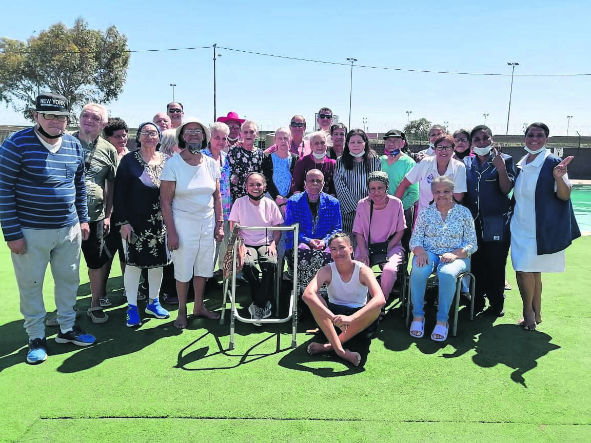 Residents from Kensington Old Age Home had a fun-filled day at the pool. PHOTO: KAYLYNNE BANTOM