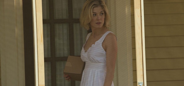 Rosamund Pike in Return to Sender (Boo Pictures LCC)