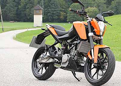 MINI-DUKE: You could have a Cagiva Raptor, or this – KTM’s new, very daring, 125. 