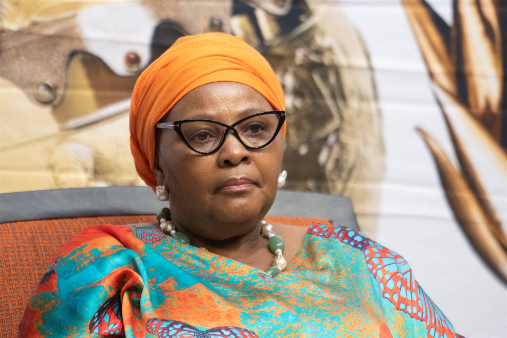 National Assembly Speaker Nosiviwe Mapisa-Nqakula is facing pressure to resign from office following allegations that she solicited and received bribes amounting to R2.3 million from a contractor to the defence force, during her tenure as defence minister.