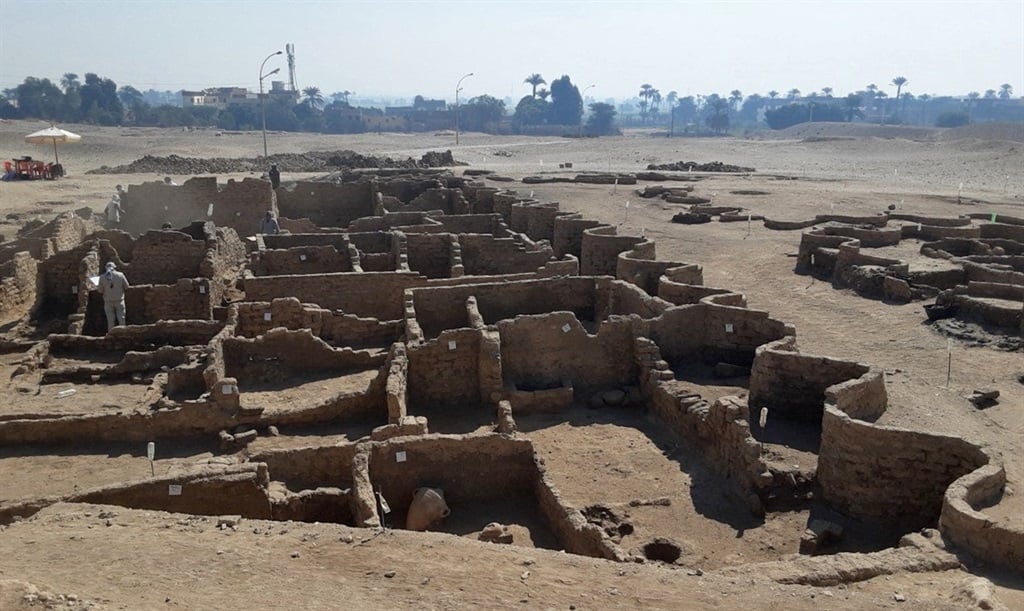 A handout picture released by the Egyptian Ministry of Antiquities on 8 April 2021 shows the remains of a 3000 year old city, dubbed The Rise of Aten, dating to the reign of Amenhotep III, uncovered by the Egyptian mission near Luxor.