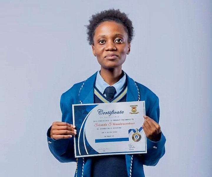 S’thandwasenkosi Sibanda achieved eight distinctions with over 90% in six subjects, but she has sleepless nights because her university career may be cut short due to a lack of funds. Photo Supplied