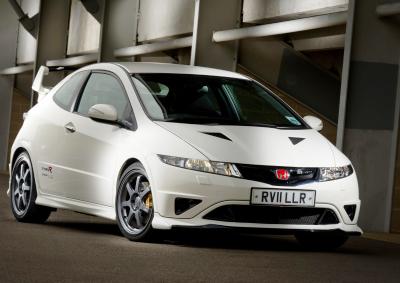 TWO-UP: It matches the capacity of Honda’s erstwhile Prelude performance models, but this Mugen Type R is even better. 