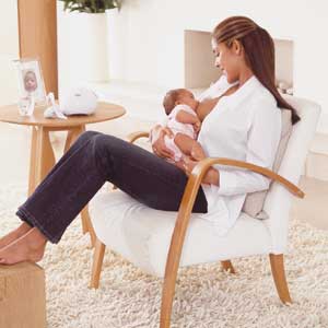 breastfeeding cradle