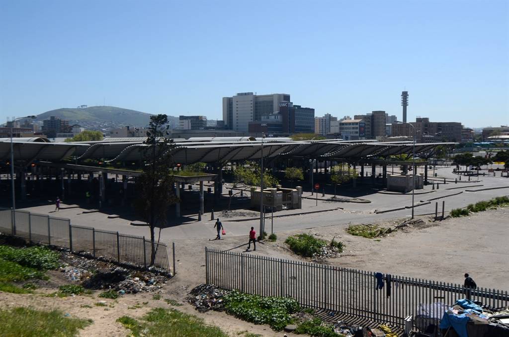 Die Bellville-vervoerwisselaar in Kaapstad se noordelike voorstede. Foto: Argief