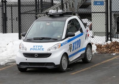 <b>SMART CHOICE:</b> Pictured here is a New York City Police Department Smart car parked at Central Park's precinct in New York. The NYPD will expand its fleet for crime-busting Smart cars. <I>Image: AP / Mary Altaffer</i>
