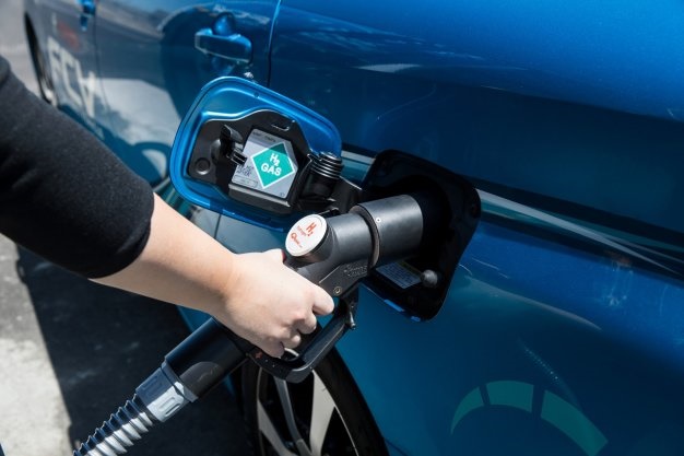 <b>FUEL OF THE FUTURE?</b> Will you be filling your car up with fuel in 15 years? Or will your switch to eletric cars or even hydrogen fuel-cell vehicles? <i>Image: AP</i>