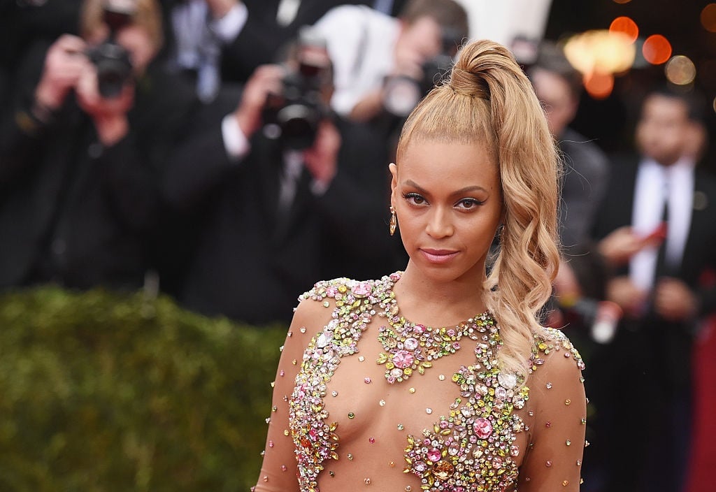 Beyoncé's naked dress reminds us of this fashion moment in 2015 at the Met Gala.