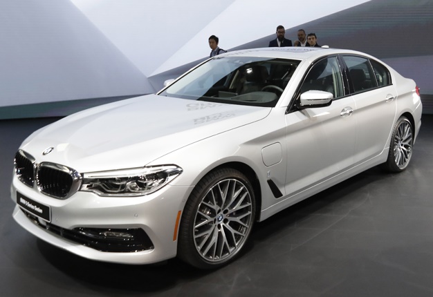 <b> PREMIUM SEDAN: </b> BMW unveiled its new SA-bound 5 Series at the North American International Auto show in Detroit. <i> Image:  AP / Carlos Osorio </i>