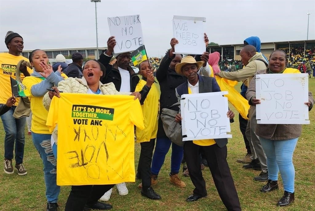 ANC supporters attending the Free State Siyanqoba rally have threatened to withhold their vote on 29 May should the party fail to create jobs. (Amanda Khoza/News24)