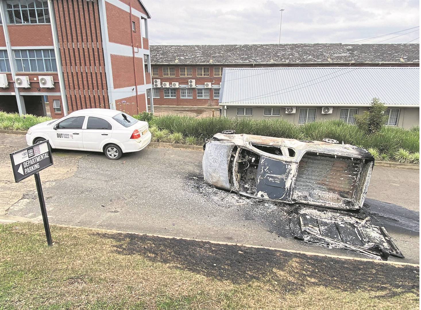 Two vehicles were damaged and torched at the Durban University of Technology Indumiso campus on Wednesday morning.