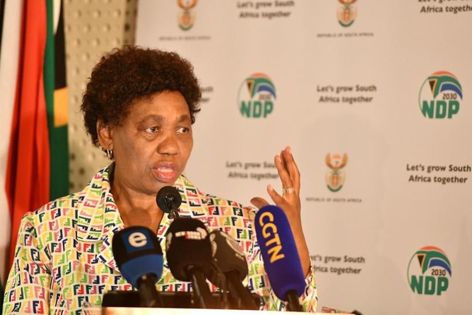 Minister of Basic Education Angie Motshekga briefing media on the opening of schools for the 2022 Academic Year. Photo: GCIS 