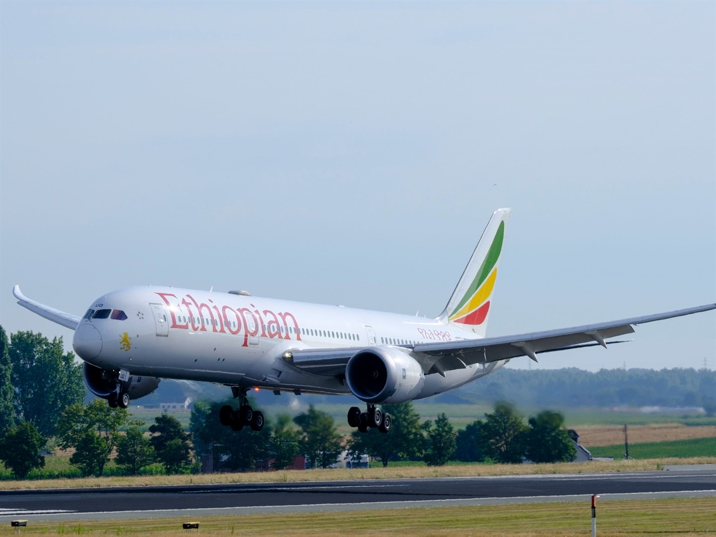 A Zimbabwean father is demanding more than R3 million in damages from Ethiopian Airlines. (Thierry Monasse/Getty Images)