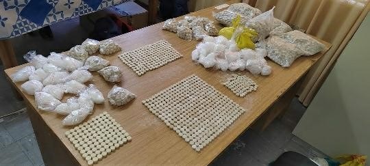 News24.com | Correctional services dept employee, daughter arrested in R1.2m Western Cape drug bust